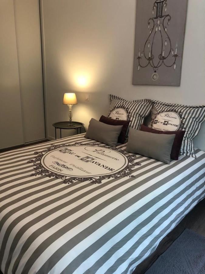 Logement A Brive Proche Centre-Ville Et Campagne - Climatisation, Wifi, Coin Exterieur Et Parking Prives 외부 사진